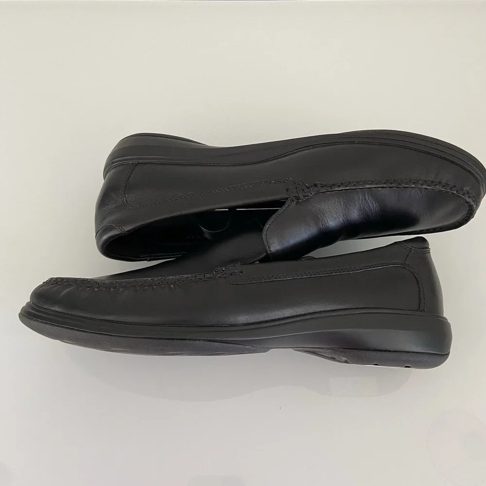 Cole Haan Loafers Men's Size 10M Black Leather Slip On Shoes C12405‎ EUC